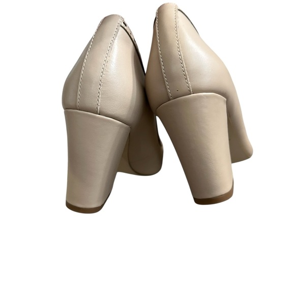 CHARLES DAVID Alanna Brogue Pointed Toe Pump In Nude-black Size:9 Chunky heel - Picture 5 of 7